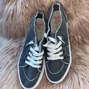 Jellypop Sneakers | Womens 8.5